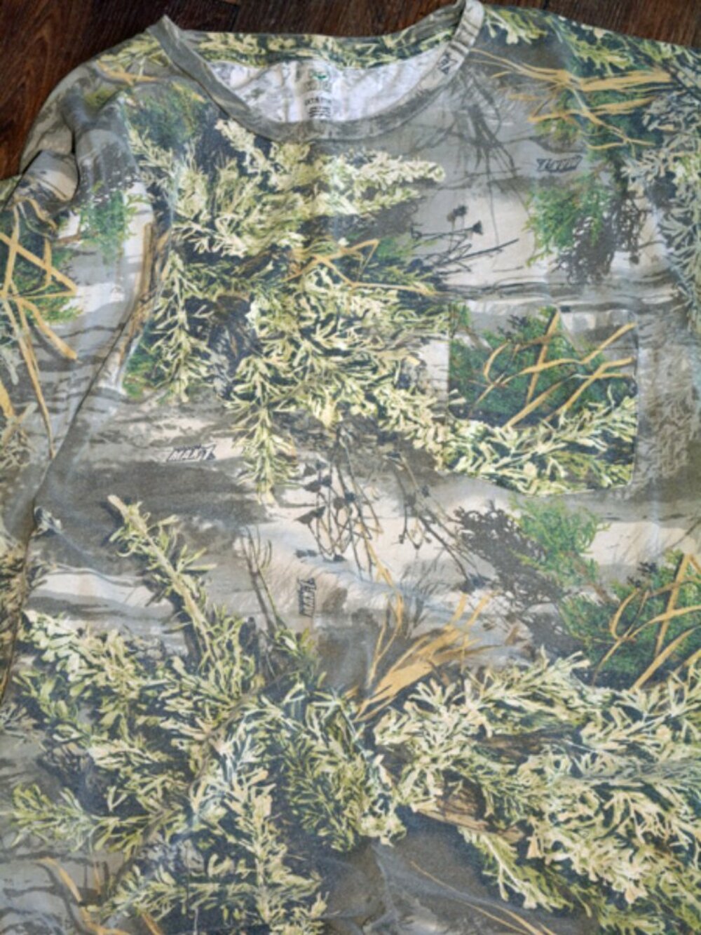 Redhead camo tee